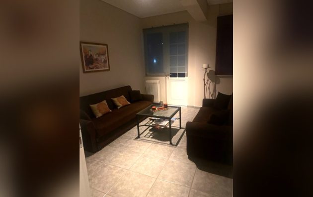 Χώρος υποδοχής στο γραφείο της Κονδυλίας Κουρούτη