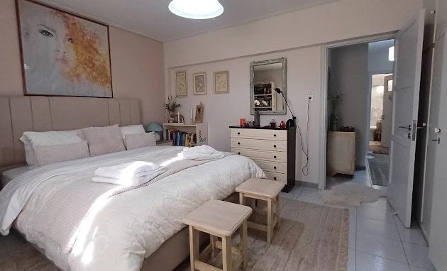 Υπνοδωμάτιο με διπλό κρεβάτι στο Cozy γωνιά στο χωριό, Λειανοκλάδι