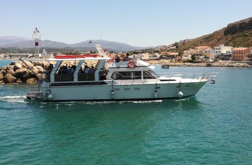 Smile Cruises boat leaving Kolymbari harbour